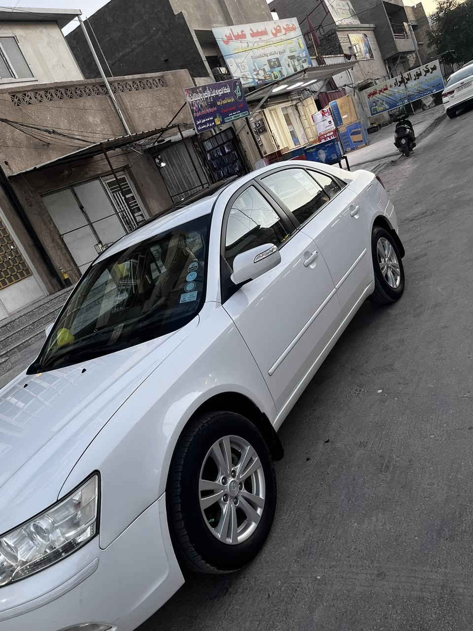 السلام عليكم
سوناتا موديل 2011 خليجي فول مواصفات داخل صاج فتحه مكينه كير تبريد خير من الله السياره بيها جاملغ امامي جهة السايق صبغ والباقي مكفول حتى الدعاميات علا البلاد 
السونر مرفق من الصور
السعر 145 وبيها مجال للشراي 
المكان الشعله حي الجوادين 
*********** الشراي يتصل ويدلل
