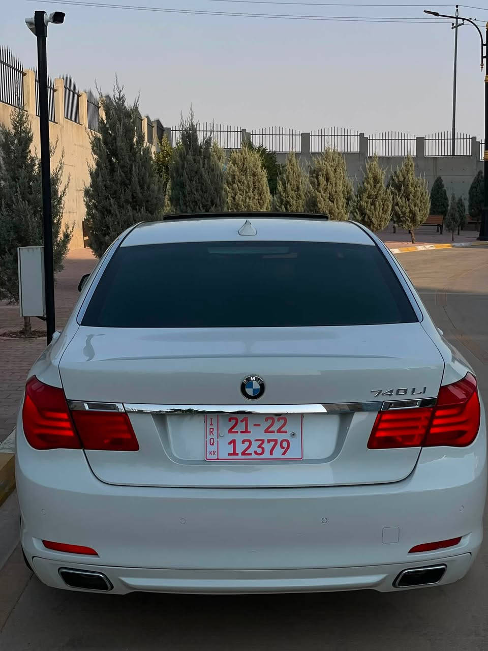 Bmw 2011 740Li N55  ساخ
کلین تایتل ٢ پەڵە بۆیاخی هەیە گێرومەکینە بەشەرت تەقەو رەقە بەشەرت سڵاید گەورە شاشە گەورە هاسەیە ٥ پەردە دەرگا سەحبە سنووق شەفتە ٩٠ گەڵاوو معامەلە مشتەری نیت سەرم مەیەشینە لەگەڵ رێزما…

سلێمانی:::***********

