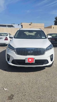 سورنتو موديل 2018خليجي رقم بغداد باسمي سبعه راكب ثلاث قطع تبريد كشن كه...