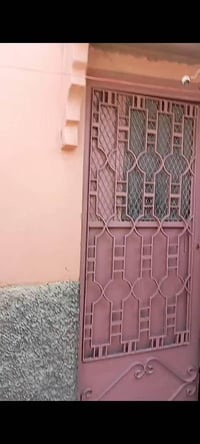 باب • ٢م×٨٥سم • ٢م×١م