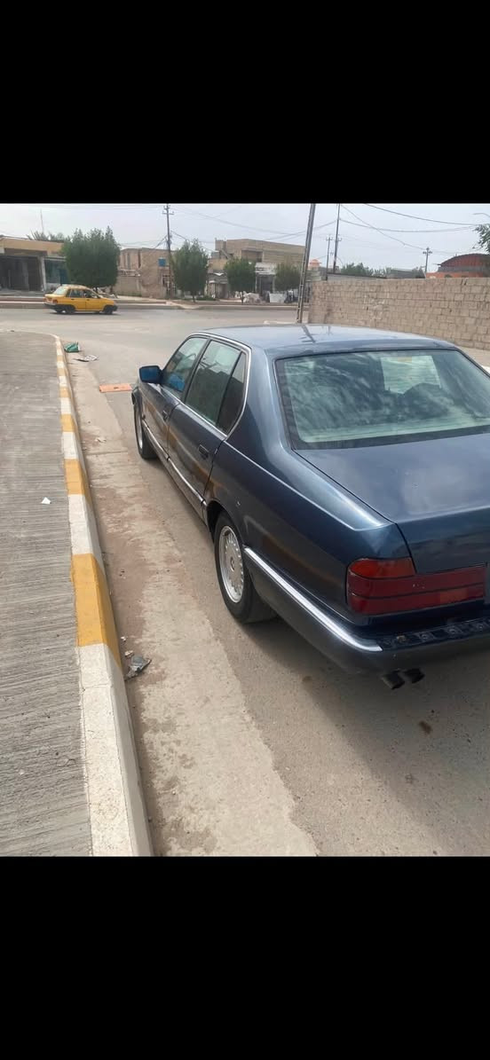 لبيع 735 موديل 90 رقم انبار جديد هزه جديد بسمي تحويل ثاني يوم محرك وكير خير من الله تبريد شغال كأمر وشاشه السعر ٤٨ وبيه مجال العنوان الفلوجه ***********
