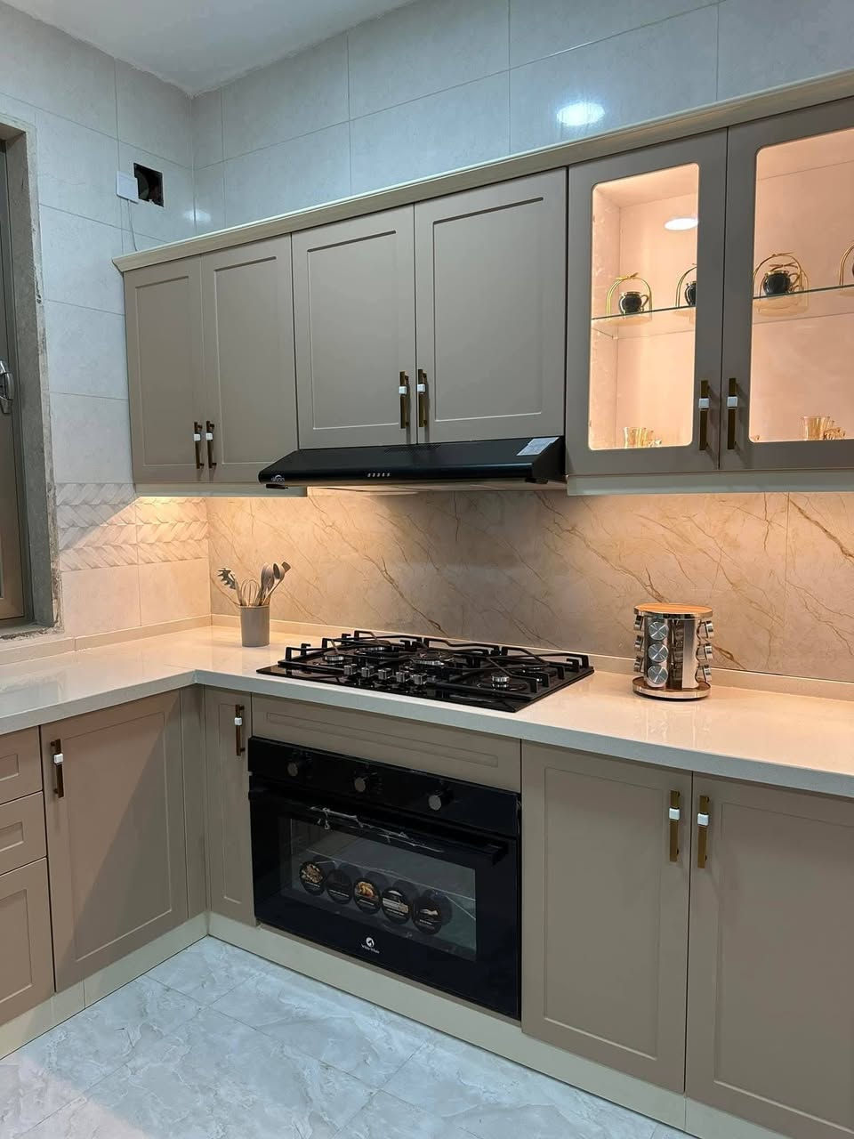 المطبخ 🌹مملكة  لكل  امرأة  🌹هو المكان اللي تعبر بة. عن حبها وذوقها  واهتمامها  بتفاصيل  الحياة ❤❤

كل وجبة. تطبخها. مو بس.  طعام.   هي مشاعر. ذكريات  و لمسة. من.  قلبها. 🥰🥰

لهذا.  نهتم. نصمم. مطابخ.  تجمع. بين.  الراحة. وسعادة  

لان. المطبخ. سر.  أنوثة.  البيت 🌹🌹

زورونا.   واختارو.    مطبخكم.  الجديد 

العنوان النجف الاشرف شارع المطار الجديد قرب جدو مول مجاور سيراميك رووما معمل ومعرض المصطفى للكاونترات الحديثة.       مقابل شركه هونداي سابقا 👍 

حجز خدمه الزبائن☎️ ***********

قسم المبيعات ☎️***********
