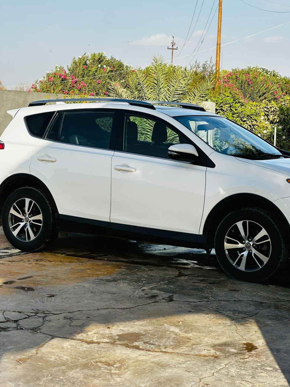 XLEراف4 موديل 2017  مواصفات 

فور ويل بصمة سلايت رادار امامي رادارات حساسة نقطة عمياء شاشة كاميرة دخول ذكي ويل كاب ثلاثة وضعيات قيادة تحدید مسار محرك و كير ضمان رقم سليمانية تحويل غرامة بشرط ایرباكات سليمة ما طاگە حجر صلانصة بلادي سيارة نظيفة حيل حادثها  جنطه فقط الاتصال ***********
#مكلف_ابنشرها
