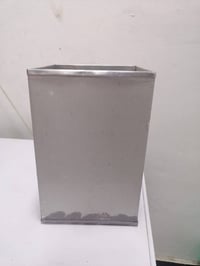 تنكات ايسكريم للبيع عدد ١٦ زوج عله ١٢ وبيهن مجال ٠٧٨٢٧٥٩٧٣٣٠