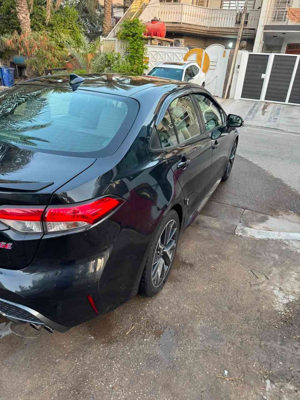 متاح كورلا موديل ٢٠٢٠ سبورت لون اسود مواصفات فول فتحة رادار امامي تحكمات بصمة لايت زينون led اشاير بل مري شفتات صندوق بصمة تحديد مسار سياقة ذاتيه مكينه ٢٠٠٠ يستقبل بانزين محسن وعادي صبغ بنيد ودعامية ايرباك استيرن راجع سستم مكان بغداد حي العدل ***********
