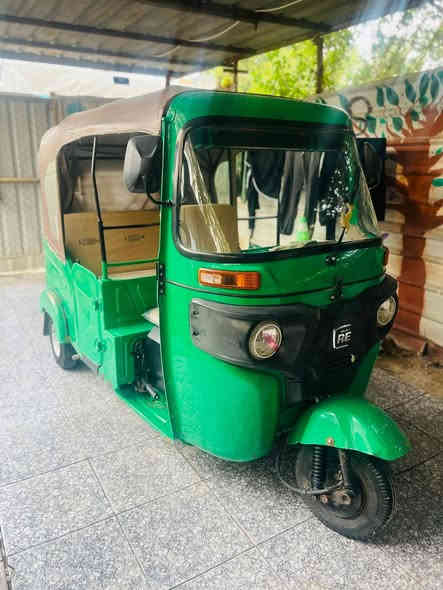 سلام عليكم تكتك مديل 22 كفاله عامه ماعد الدوس انته تعمرهن أوراق بسمي ***********
