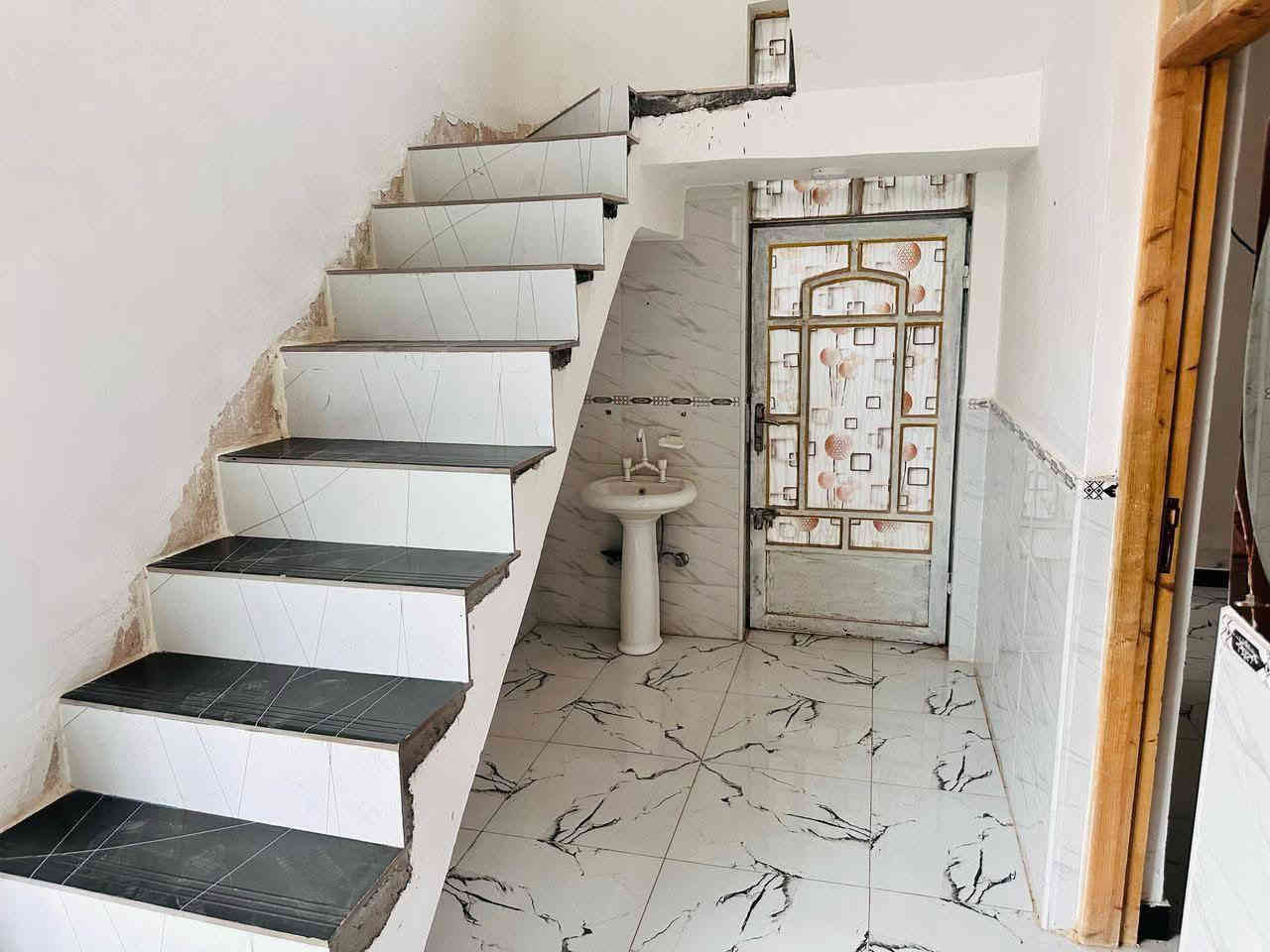 السلام عليكم مكتب عقارات الشمس  مقابيل المستشفى التركي !!!
                         بإدارة ((أحمد الگريطي))
                    
    ☎️*********** 
                        ☎️*********** 

🏠 دار للايجار جدا نضيف طابقين يحتوي على غرفتين وصاله وكليدور ومطبخ ومجمع صحيات وطارمه 

⁦^⁠_⁠_⁠_⁠_⁠_⁠_⁠_⁠_⁠_⁠^⁩⁦(⁠✯⁠ᴗ⁠✯⁠)⁩⁦(⁠✯⁠ᴗ⁠✯⁠)⁩⁦^⁠_⁠_⁠_⁠_⁠_⁠_⁠_⁠_⁠_⁠^⁩

🌎الموقع خلف مول أهل الخير كاع كريم

⁦^⁠_⁠_⁠_⁠_⁠_⁠_⁠_⁠_⁠_⁠^⁩⁦(⁠✯⁠ᴗ⁠✯⁠)⁩⁦(⁠✯⁠ᴗ⁠✯⁠)⁩⁦^⁠_⁠_⁠_⁠_⁠_⁠_⁠_⁠_⁠_⁠^⁩

💰💸قيمه الايجار 300
