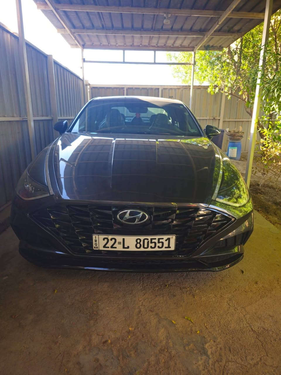 السلام عليكم
هيونداي سـوناتا للبيع موديل 2022

وارد أمـريكي – فئة عالية (SEL Plus)

محرك 1600 تيربو قوي واقتصادي

الون: نفطـي

 حادثة بسيطة جـداً (صورة الحادث مرفقة للشفافية)

 الممشى: 84 ألف كم

 رقم السيارة: شمـالي أربيل

 الموقع: الـزعفرانية

 السعر: 190

 المواصفات:

• شاشة كبيرة مع أبل كار بلاي وأندرويد أوتو

• تشغيل بصمة وزر ستارت

• رادار + أنظمة أمان (تنبيه تصادم، خروج مسار)

• فتحة بانوراما

• جنوط رياضية أصلية

• إضاءة LED كاملة

• تحكم بالمقود وكروز كنترول

• تكييف ممتاز

السيارة نظيفة جداً وجاهزة للفحص بأي مكان.

للاستفسار التواصل خاص


**إذا كنت صاحب هذا الإعلان وتريد حذفه لأي سبب، رجاءا أرسل رسالة إلى الدعم الفني**