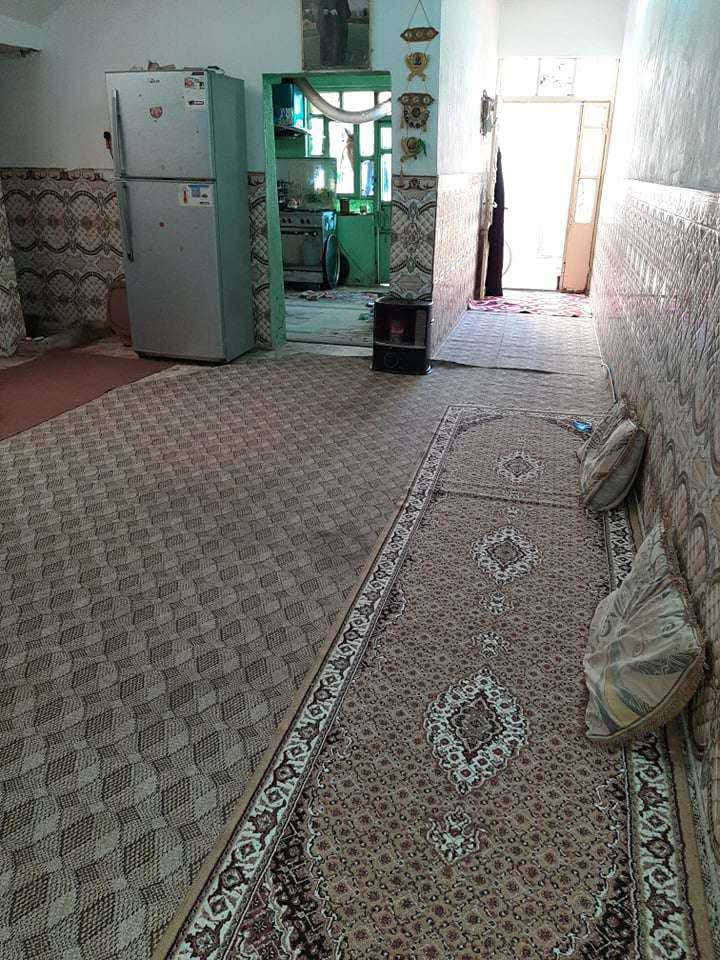 السلام عليكم
"بيت طابو زراعي 100متر يحـتوي على غرفه و صاله ومطبخ ومحل  المكان ابو صخير قرب المحكمه شارع البرج "


**إذا كنت صاحب هذا الإعلان وتريد حذفه لأي سبب، رجاءا أرسل رسالة إلى الدعم الفني**