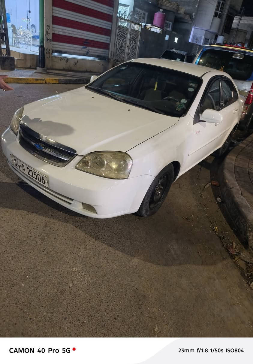 وبترا موديل ٢٠١٢ بيه رشات صبغ قليله كفاله من الضربه رقم بصره دولي جديد مكان السياره البصرة الموفقية الرقم ***********
