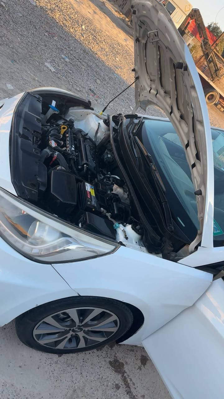 اكسنت خليجي موديل 2015 للبيع
فول مواصفات تخم تاير جديد
هزه وسنويه جدد بسمي تحويل مباشر رقم اربيل
بيها قطعه وحده صبغ ومكان بارد
ماشيه 120 
السعر 113 وبيها مجال
***********
