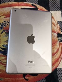 آيباد ميني • ١٦ • نظيف