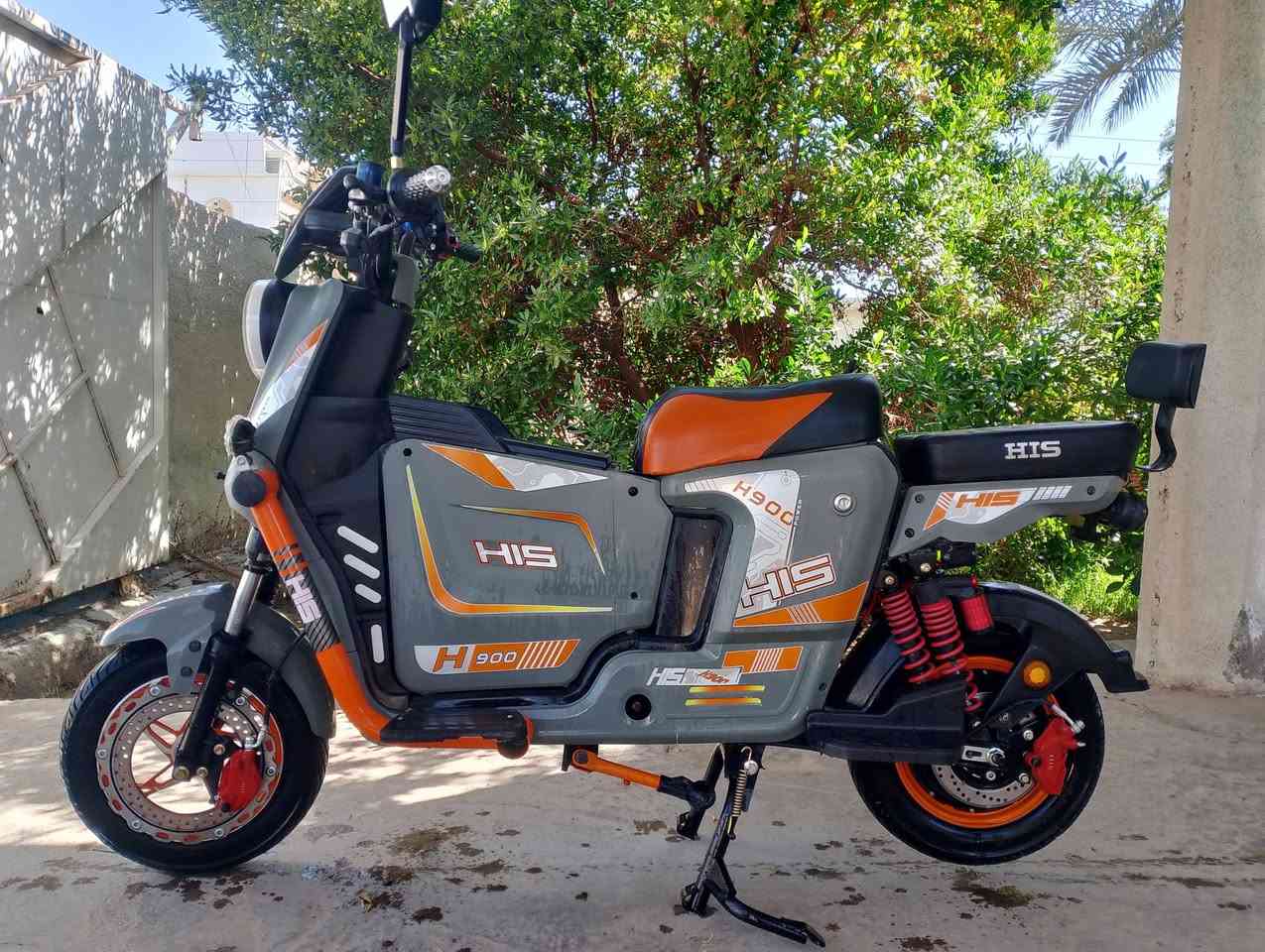 للبيع دراجة شحن H900
موديل 2026

بطاريات دبل كبار جدد 🔋

امبي ثري 

شاحن تلفون 

ماسك تلفون

لايت زنون
نضام باركينك رجوع للخلف R
دراجة كاملة نضافه 98%
موجود خاص أو اتصال ***********
