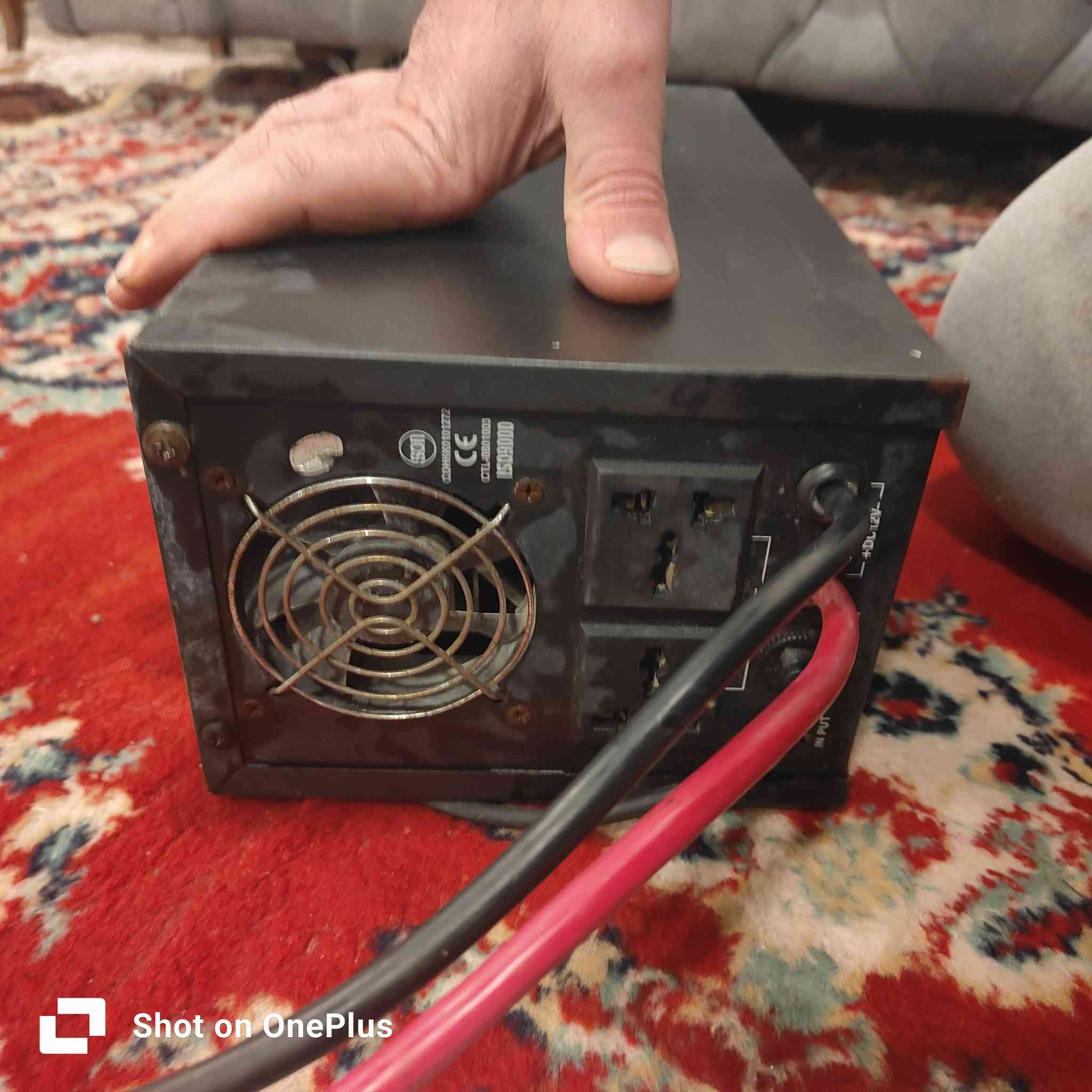 يو بي إس ups
بطاريه 12 خارجية 
للبيع محوله ضخمه كلش


**إذا كنت صاحب هذا الإعلان وتريد حذفه لأي سبب، رجاءا أرسل رسالة إلى الدعم الفني**