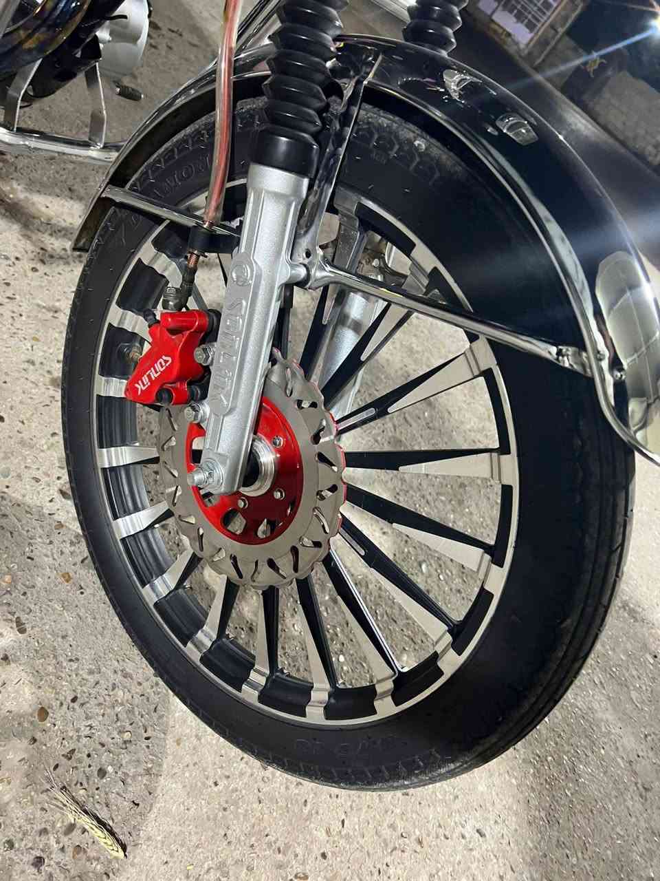 السلام عليكم دراجةايراني للبيع موديل 25 المحرك 200cc كفالة عامة تجي تفحص بعينك وتشوف سويجات 2 اي نقص ما بيهة اوراق كاملة
رقم الهاتف ***********واتساب فقط 
العنوان جسر المثنى قرب جزيرة بغداد السياحية 
السعر 950وببهة مجال حك آلجية 🥇
