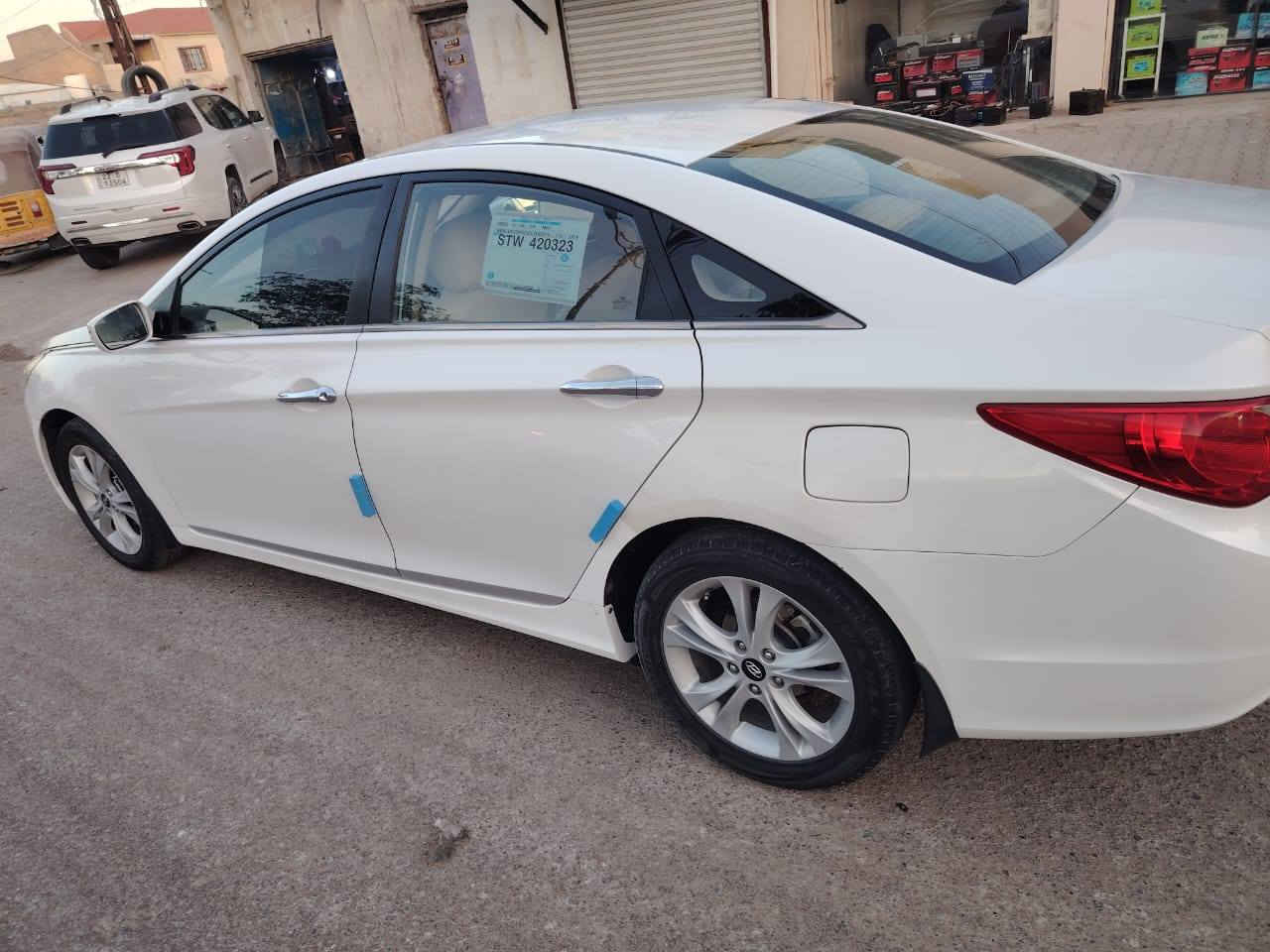 السلام عليكم سوناته مديل ١١شاشه جبيره حساسات خلفيه مري شفط كامله مكمله مناقصها شي مكينه كير على وضع الشركه كامله مناقصها اي شي السعر ١٢٥وبيها مجال مكانها ديالى خالص اي استفسار اتصل مكلف بلنشر ***********
