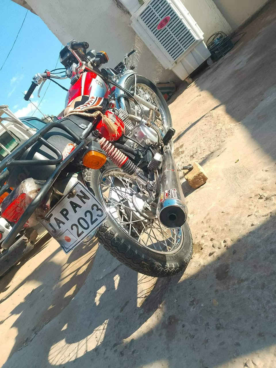 موديل 2023 طالعه ب 2024  اوراق اسكنر   السعر 450 وبيها مجال كلش قليل اخيك اذا مو شراي لاتعبني (المكان كربلاء حي النصر)  *********** رقمي
