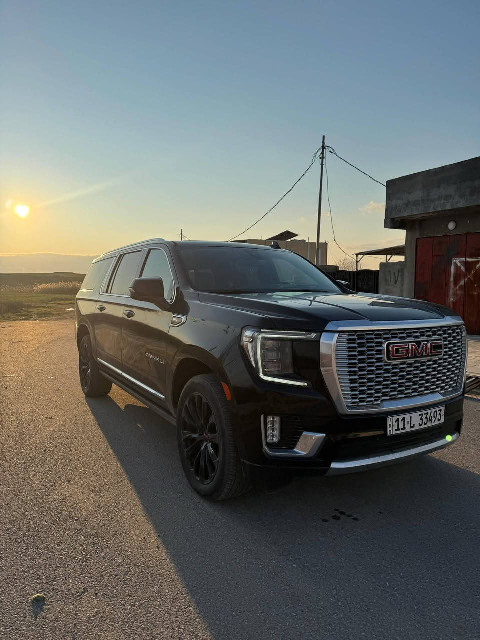 السلام عليكم جي ام سي موديل 22 وارد امريكي سياره رقم بغداد السعر ٥٥٠ بيها مجال للطيبين رقم الهاتف ***********
