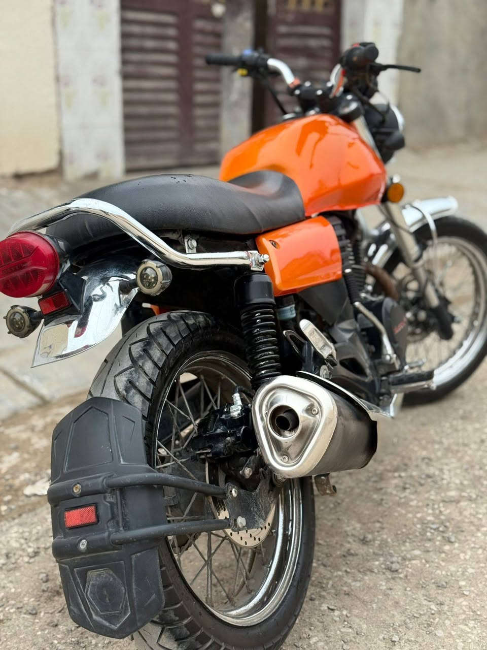 🔴دراجه دايون لايتي 🔴
ماشيه 12000الف حقيقي 
 دراجه زيرو بعدها لوان مشمشي

السعر مليون و600 📍

✔️دراجه دايون لايتي ✔️
✔️ شرط بنضافت 2025 دراجه نضيفه جديده
✔️محرك 200
✔️كفاله عامه من كير مكينه شاصي 
✔️دراجه نضيف كامله مكمله
✔️ دهن ابداله امزويل 1/1 دراجه 
✔️موديل 2022
✔️كهربائيات كلها شغاله فول الفول
✔️مابيه اي نقص
✔️ بيها ايضافات زينول فول مفوله ✔️دراجه تجي تشوفها بعينك كاعده ✔️مرتبه كلها ل✔️  الدراجه ماناقصها اي شي دراجه كامله مكمله
✔️ماطور جاهزه
✔️السعر مليون و600
✔️وببه مجال حك الجيه
✔️ العنوان كربلاء قرب مجمع الدره 
 ✔️ اهل ال مليون و400 لا اتعب نفسك اصلا ماابيع
        مع تحياتي للجميع 

للتواصل عل ارقام ما تتواجد عل فيسبوك ولا ماسنجر

اتصال 📞 ***********

اتصال 📞 ***********
