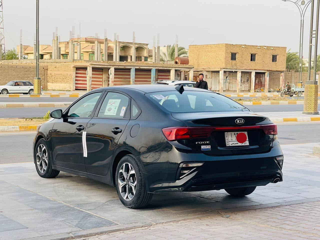 السلام عليكم 

#كيافورتي_موديل_2020 

رقم ذي قار

معوقين سنه وتخلص وكاله عامه ثاني يوم 
مواصفات السياره 
بيع او مراوس حسب القناعه

محرك2000 دوش
كير cvt
ثلاث انضمة قياده
شاشه كبير 
كامره دواره
ماشيه 100الف 
ويل كب كروم  20
طخم تاير جديد
تبريد ثلج 
حساسات أمامي خلفي
منظومة زنون كامله
دواخل اسود 
تحكم ستيرن
كير مكينه حداديه تبريد كفاله وجاهزه 
وبعد بيه مواصفات 
ضرر جاملق وبنيد 
السياره جاهزه للاخير 

#السعر_120 وبيه مجال
 
 مكاني ناصريه 
رقمي ***********
شراي اتصل 👆
