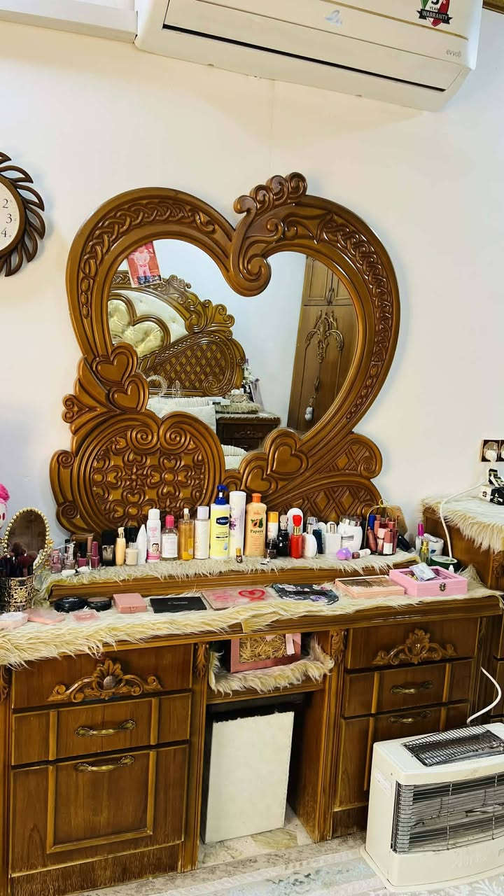 للبيع غرفه نوم خشب عراقي السعر مليون بي مجال عنوان موصل حي التعليم


**إذا كنت صاحب هذا الإعلان وتريد حذفه لأي سبب، رجاءا أرسل رسالة إلى الدعم الفني**