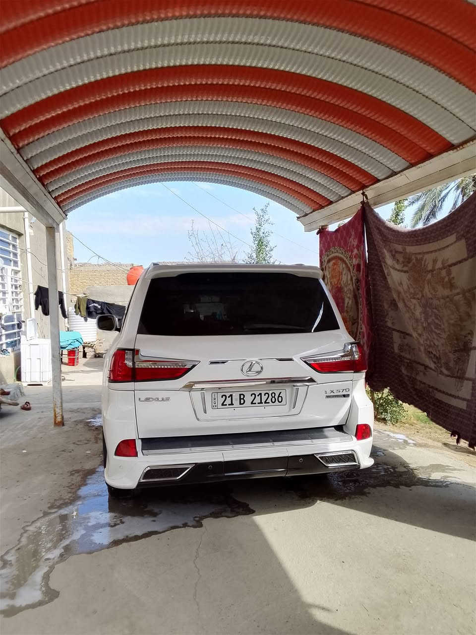 السلام عليكم من رخصة الادمن عندي لكزز موديل 2009 محدثة 2021 كفاله عامه من صبغ وتبديل تحديث درجة أولى شد قطع اصليه بشركة كرزان كارس بربيل السياره كفاله عامه من قطره صبغ وبارد ورصعات ماشية 95الف حقيقي رقم سليمانية بسمي تحويل وكاله حاظر محرك 5700سبورت ومعروفه مواصفات الكزز جكات جنطه كهرباء تبريد 3قطع 5كامرات محيطيه تشغيل عن بعد حساس امامي خلفي كشنات جلد + كهرباء + ذاكره كشن خزن ميموري مرايه شفط ترحيب اوتو + اناره بالمرايه كشن تدفئه تبريد رادار امامي خلفي جانبي فتحة سقف شاشة اعطال ستيرن كهرباء وبعد بيها هواي مواصفات الكزز غني عن التعريف بالمواصفات رايدها 328 بيها مجال مكان السياره بالحله رقمي *********** اخوان اقره المنشور زين واتصل والي مبعجبه السعر او السياره يعبرها بكلام طيب والسوك كل شي بي بس اكيد مينقاس الجديد بالتعبان والله يرزق الجميع واسف على الاطاله سبحانه سعر 328بلاش
