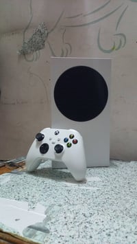 اكس بوكس • نظيف • ثلاث يدات تحكم