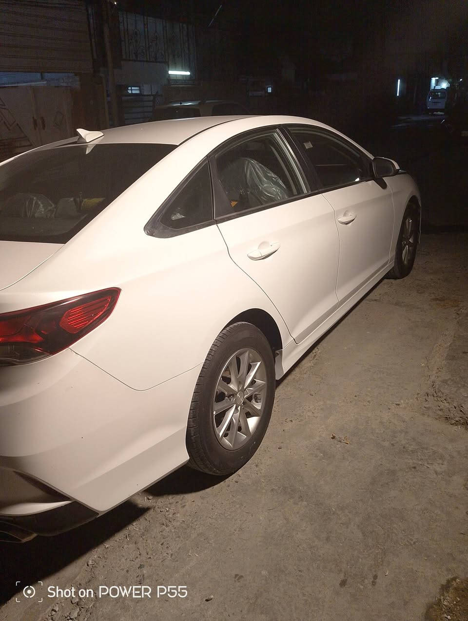 السلام عليكم 
سوناتا 2018
وارد امريكي مكينه ،2400
كير مكينه كفالهط
تبريد تاتفئه 
تحكم ستيرن 
مانع انزلاغ 
كامره دواره
شاشات عدد 2غلفيه
يوبي اس
شاشه كبيره
احدثها امريكيه ربع جاملغ الوره 
بيد بارد بدون دواخل بدون ايرباك
رقم السليمانية انكليزي تحويل مباشر 
العنوان مدينت الصدر *********** السعر 130بيها مجلل
