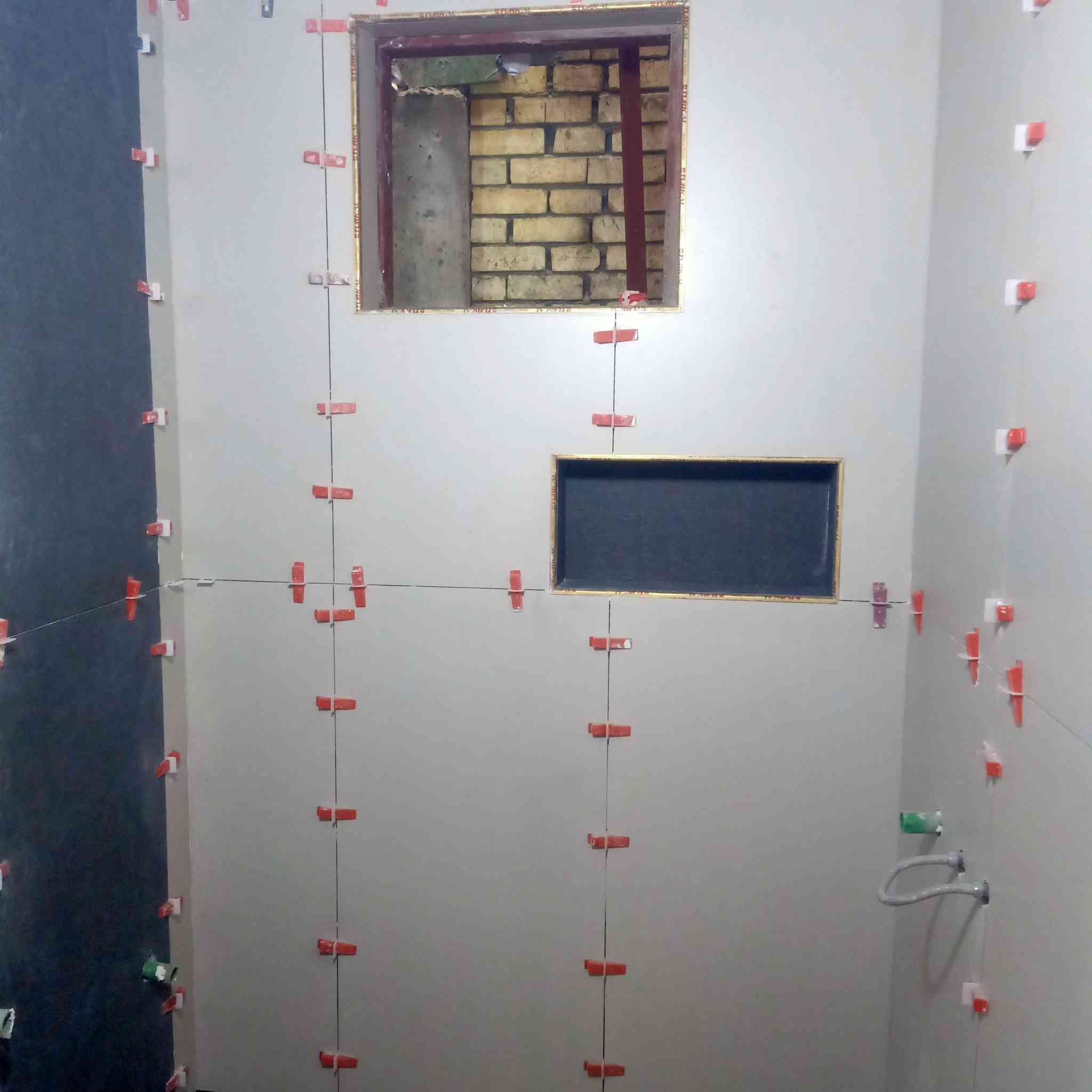 كادر مصرى لتركيب جميع انواع البورسلين والمرمر 
*********** واتساب
