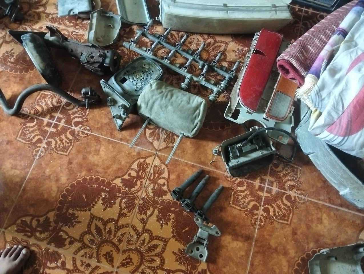 سلام وعليكم مرخصت الادمن غراض فاره كلشي موجود من باب من طوبات ومن طبلات ومن لقم مشط ومن مجاول ومن نوازل شتريد موجود يمي رقمي ***********
