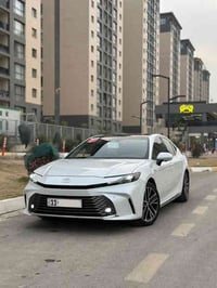 للبيع او مراوس شعندك دز عل رقم الموجود واتساب  كامري 2025 هايبرد محرك ...