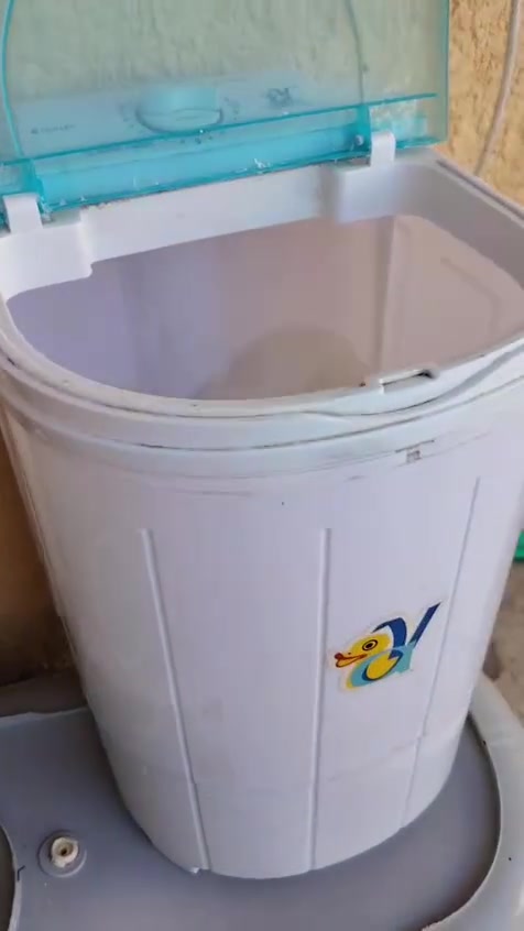 سلام عليكم ورحمة الله وبركاته بنات هذه غراض نضيفه واخت الجديده وكلشي وسعره بلتعليقات اسالي وجاوبك


**إذا كنت صاحب هذا الإعلان وتريد حذفه لأي سبب، رجاءا أرسل رسالة إلى الدعم الفني**