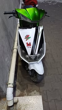 دارجه نوع سكني للبيع كلشي ما بيها كلشي شغال ملف عقل ضفيره لايتات بكلاي...