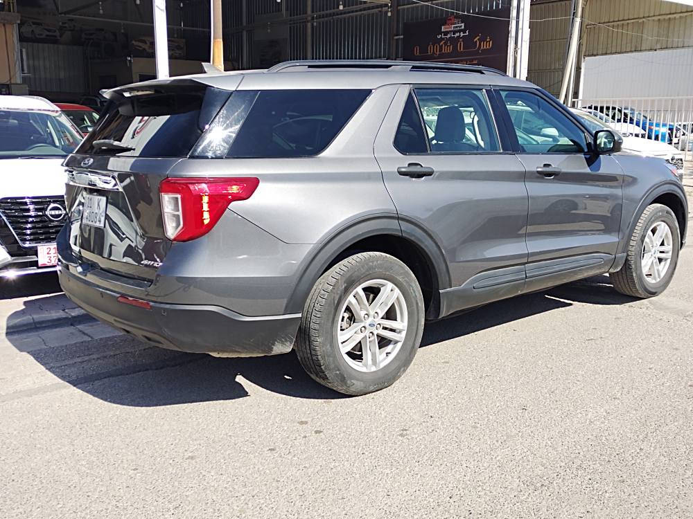 فورت اكسپلور2023//4WD
ترقيم جديد 
السعر 225$

العداد.. 72..الف كيلومتر
حجم المحرك ..2300/4
المواصفات موضح في الصور 
3مقاعد .داخل اصفر 
السيارة بدون حاذت 👈فقط حالوب 
البنيد بلادي مصبوغ.
مكان السيارة كركوك ..طريق المعارض
للاستفسار 

*********** كركوك, العراق

