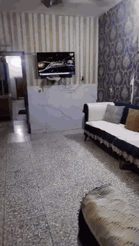 سلام عليكم مرخص مدير الكرب المحترم عندي بيت عرصه بل الزعفرانية قرب معمل السمنت بل سكاك اوهاذ رقمي ***********
