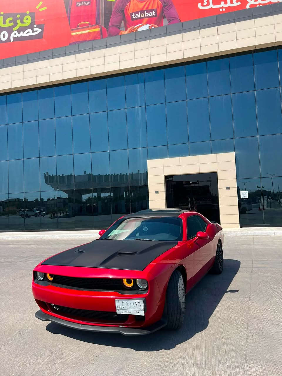 السلام عليكم جالنجر مديل 2016 sxt محدث SRT  بيها قطعتين صبغ بمريكا  البنيد والجاملغ وبيها رصعات خفيفه كير مكينه  حداديه كفاله السياره فول موصفات فتحه رادارات حساسات فول للخير  رقم سياره بغداد خصوصي مشروع وطني مكاني البصره السعر 135
***********
