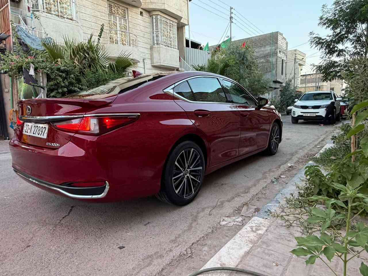 لگزس ES300H موديل 2024
ماشية 14 الف فقط .
جديدة جداً بحالة الزيرو .
مواصفات هيچ سيارة معروفة ما حاجة اعددها.
ضررها بابين جهة السائق مبدلات اصلي و مصبوغات .
السعر 285 ورقة .
مكانها البصرة . البصرة, العراق


**إذا كنت صاحب هذا الإعلان وتريد حذفه لأي سبب، رجاءا أرسل رسالة إلى الدعم الفني**