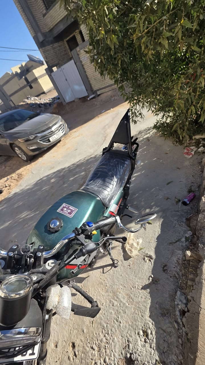 سلام عليكم
دايون لاتي رقم اربيل بسمي مشروع وطني يعني وين متحب تحول احولك مزدوة سوبايات ٢ مال هارلي شوفت عينكم دراجة زيرو ماشية ٢٠٠ كيلو بس اي نقص مابيهة دراجة تخبل ناعمة ثاني تبديلة دهن الهة مكاني كربلاء رايدهة ب٢٦٠٠ 

***********
