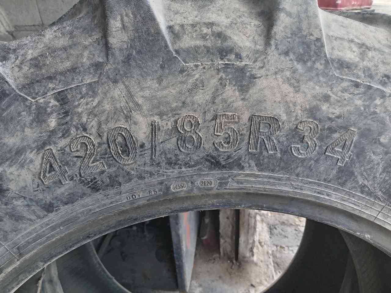 السلام عليكم
تايرات حجم ٣٤ نضافه ٧٥٪ اي عيب مابيهن مال فئات
للتواصل ***********
