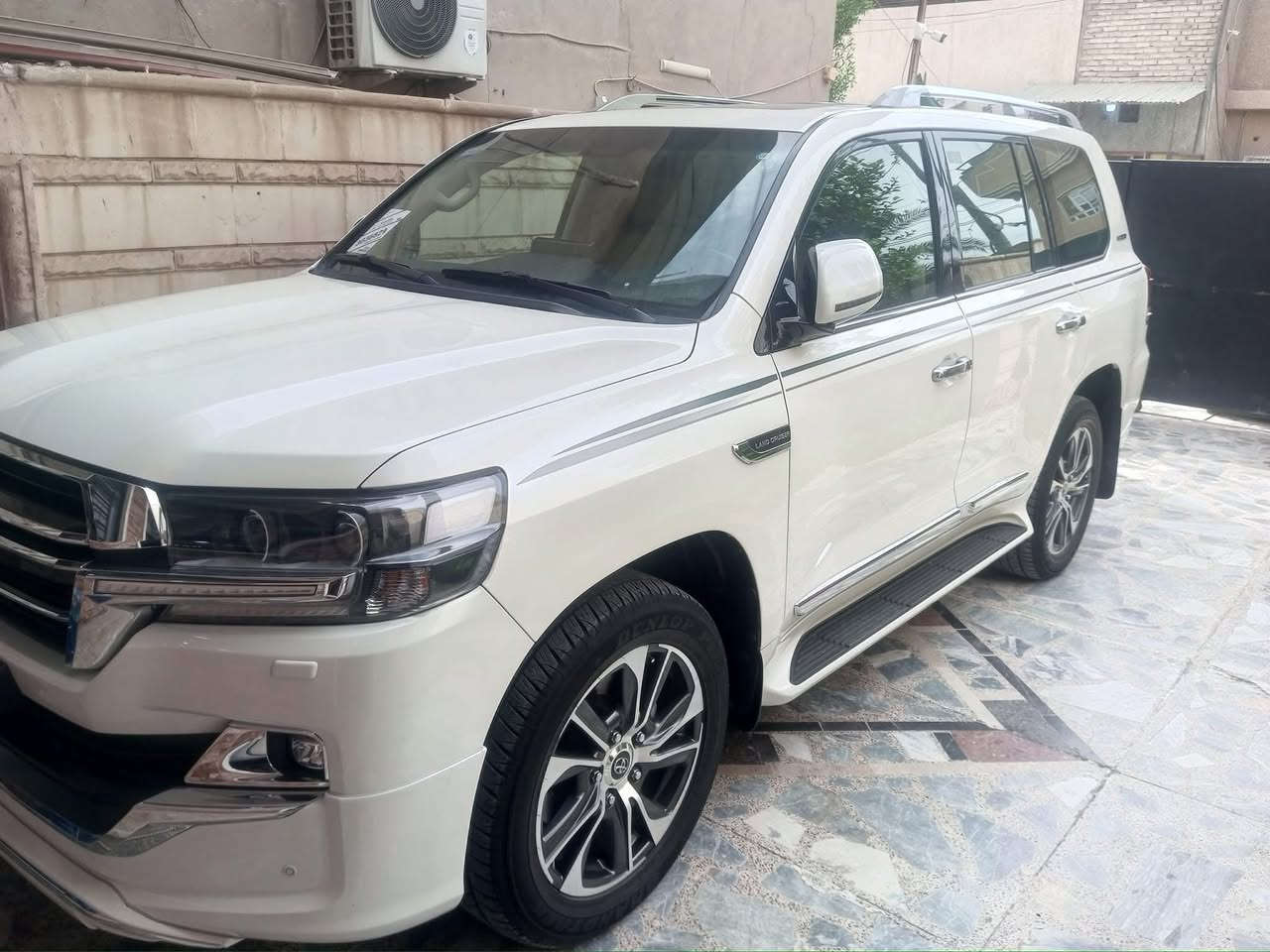 � للبيع لاندكروزر 2020 GXR 🚘

✅ ساز باب أول
✅ ماشية 59 ألف كم
✅ رقم بغداد دولي
✅ سنوية جديدة
✅ السيارة باسمي مباشرة
✅ نظيفة وجاهزة للفحص

📞 للاستفسار:***********
