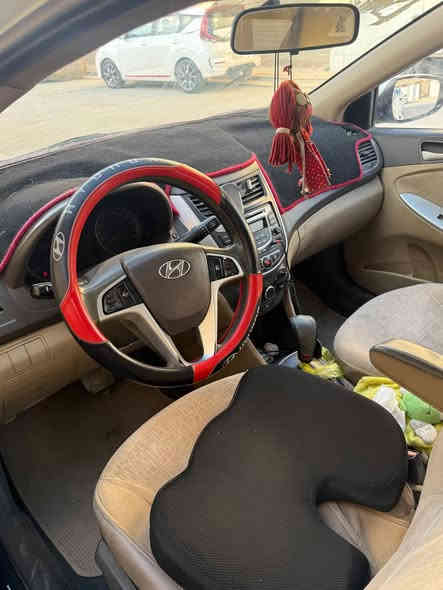 اكسنت 2014 خليجي محرك 1600 رقم كربلاء انكليزي سنوية 2029

 السعر 102 وبيهة مجال للشراي

الشراي يتصل  غير متواجد على الفيس ***********
