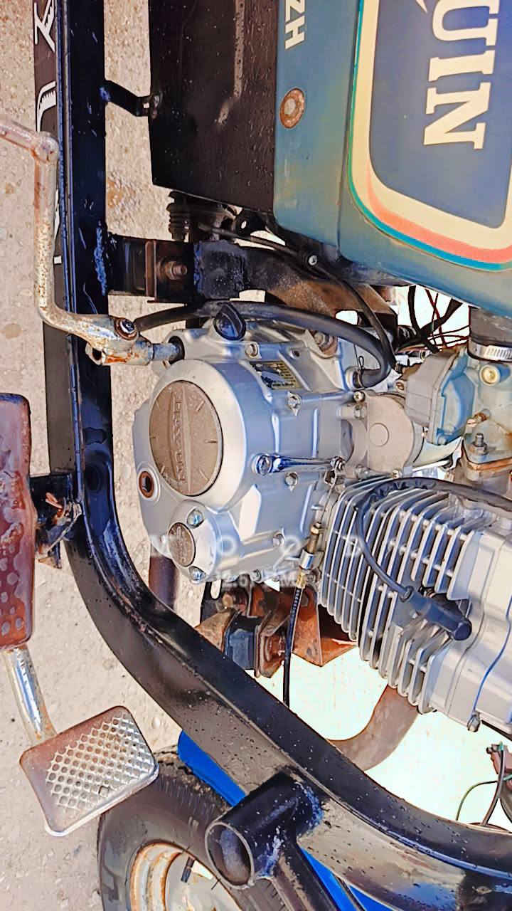 سلام عليكم ستوته لبيع مديل 2012 رقم نكليزي محرك جديد ستوته جاهزه ربع مذب عليه مداور ثاني يوم السعر مليون 600 وبيه مجال حق جيه مكان كوت مركز مدينه ***********
