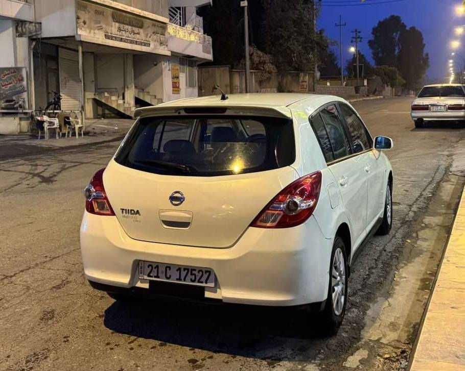 تیدا 2010 یابانی ئەسڵ گێڕ ئۆتۆماتیک چوار جام کارەبا ناو زەرد شاشە ئایپادی ئەسڵی لەسەرە لایتی کامل گۆڕاوە بەزینۆنی ئەسڵی  سەنەوی تازەیە تا2031 هەزەو بەڕادی تازەیە  بەشەرتی تەحویلو وەکالە یەکسەر بیکە بەناوی خۆتەوە  سێ پارچەی بۆیاخە سەرەدەبڵی  لای سەیاقی لەپەرچەوە گۆڕاوە بێ کێشەو بێ مشکیلەیە ماڵی دۆستە 
سعری 81گەڵاو مامەڵە
شوێن دوکانی سیاحی
  ژم ***********
                                   *********** دخان, السليمانية
