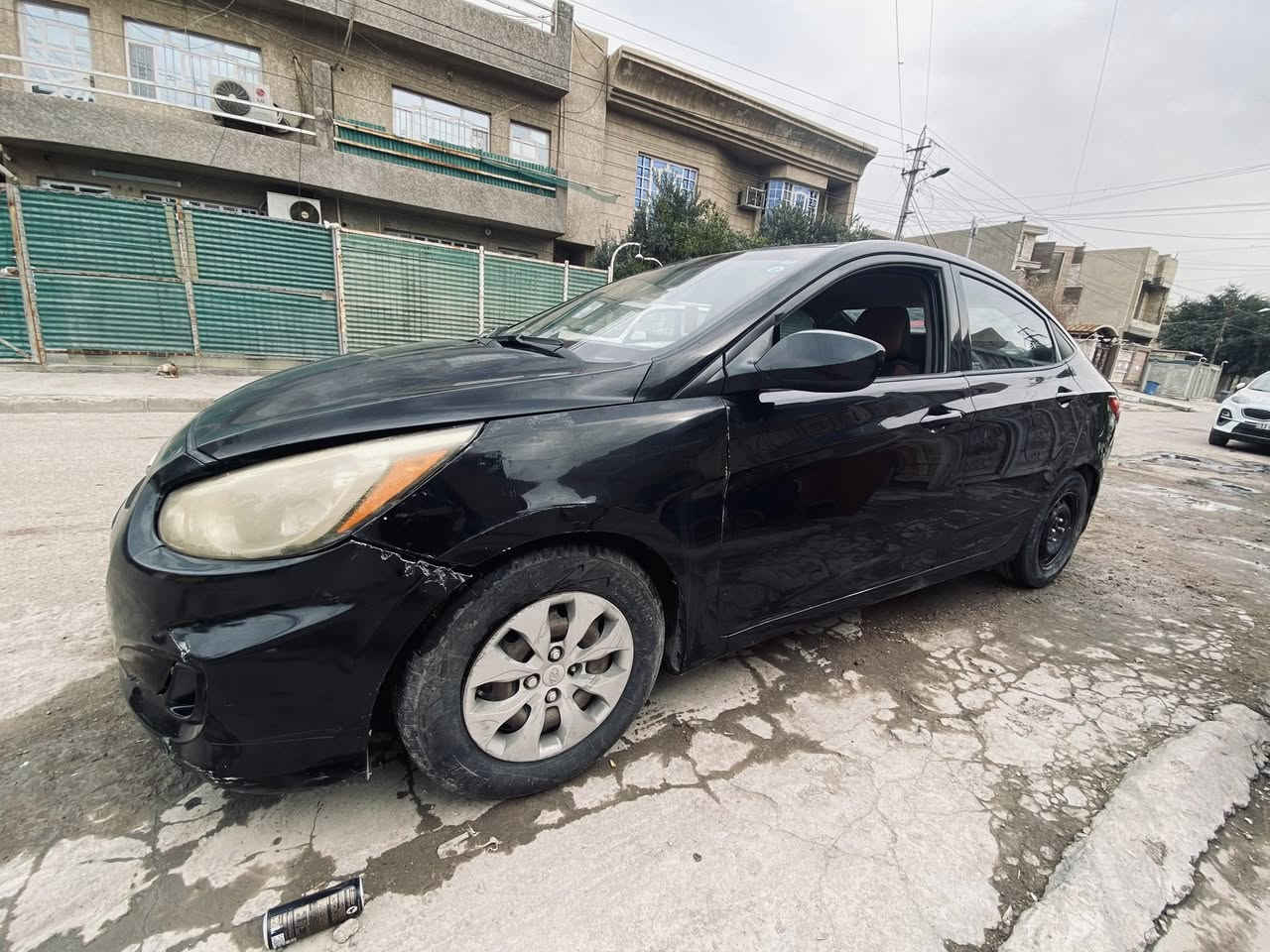 سلام عليكم اكسنت 2016 أمريكي ماشية 85 محرك بي تبخير سونار مرفق بالصور بسمي سعر ( 88 ) مكاني بغداد حي البنوك غير متواجد على فيس بوك ***********
