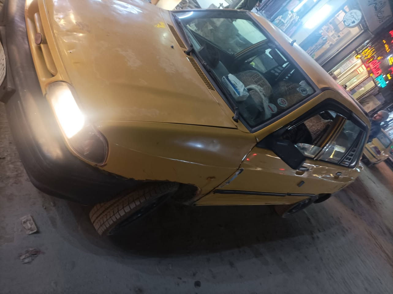 للبيع سايبا موديل 12رقم كربلاء السعر 14ورقه سنويه ساقطه راعيها موجود اواجهك وياه وتتكاتب وياه شرط كير ومكينه زينات حداديه تعبانه مكاني بابل ***********
