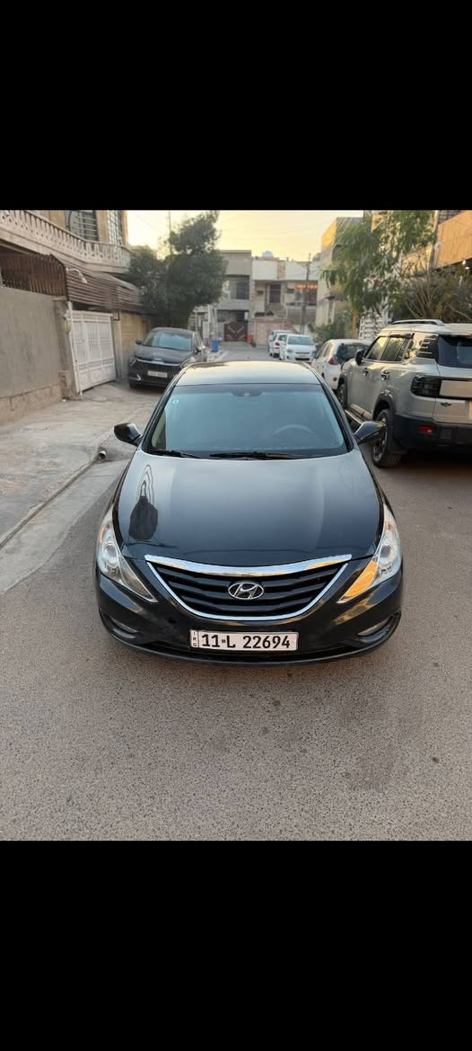 سلام عليكم للبيع سوناتا مديل 2011 وارد امريكي حادثه باب وجاملغ بيه صبغ عام اثر جراد مكينة كير صدر تخم تاير خير من الله تبريد ثلج سياره حلوه جاهزة كهربائيات كله شغاله رقم بغداد تحويل مباشر مكان بغداد حي الحسين مقابيل لبانزين خانه مال حي العامل سعر 83 وبيه مجال للطيبين رقمي *********** بغداد, العراق
