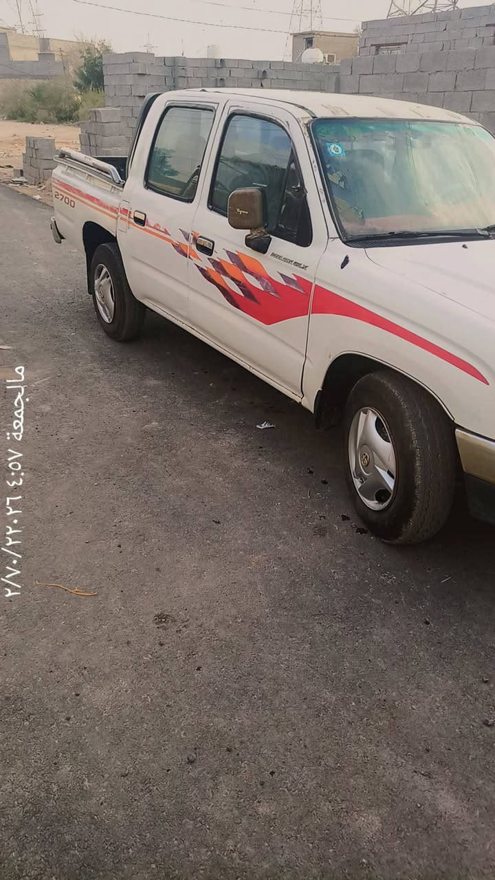 السلام عليكم
اللهم صلئ ع محمد وال محمد 
بيكم جمره موديل 98 رقم انكليزي بصره  سويه ل 30  مصفره  بسمي تحويل  ثاني يوم 
بيها قطع صبغ وشوي خياسات محرك بدايت تنقيص  كير اكسل مكفول كهربائيات كله شغاله  مكانها بغداد النهروان سعر 87 مجالها حگ جيه فقط  
***********
