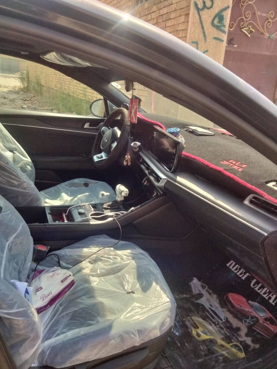 للبيع كي فايف مويل 22 حزام كلير بدون حادث سياره جديده كلش هاتف ***********
