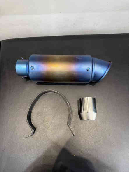 سلام عليكم
صالنصه رياضي SC
مستعملة يومين فقط 
السعر 45 وبيه مجال
رقمي
***********
