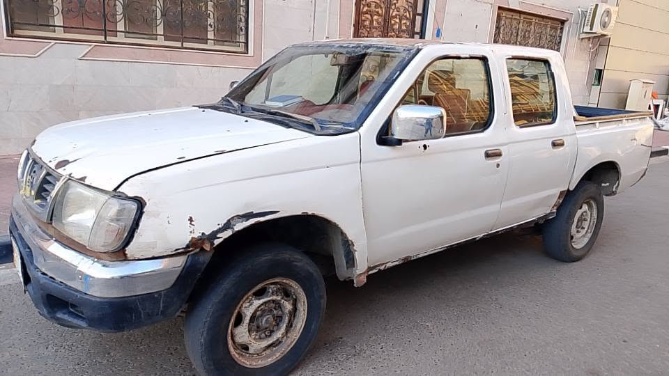 بيك اب نيسان شبوط موديل 2001 دبل قمارة 
كير محرك حدادية خير من الله كهربائيات كلها شغالة 
محرك نوزل وليس كابريتر  عينة شغالة عدا كيج سرعة مايشتغل .
بالنسبة للبدي ابيع كوم حديد تجي تشوفها تعجبك بخدمتك ماتعجبك كلشي بالسوك موجود.
بالنسبة للكهربائيات تحتاج بس دكم جام .
بالنسبة للاصوليات سيارة رقم بصرة ألمانيا سنوية كارتون منتهية من سنة 2019  تحويل مباشر 
العنوان البصرة المركز مناوي باشا أسفل الجسر الايطالي قرب حسينية الزهراء جبار شغيت 
السعر 45 ورقة وبيها مجال ان شاء الله 
*********** البصرة, العراق
